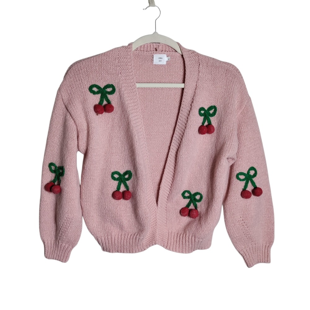 Luna & Ivy Pink Cherry Pom Pom Cardigan Sweater Womens Medium CC0635 Chunky Knit